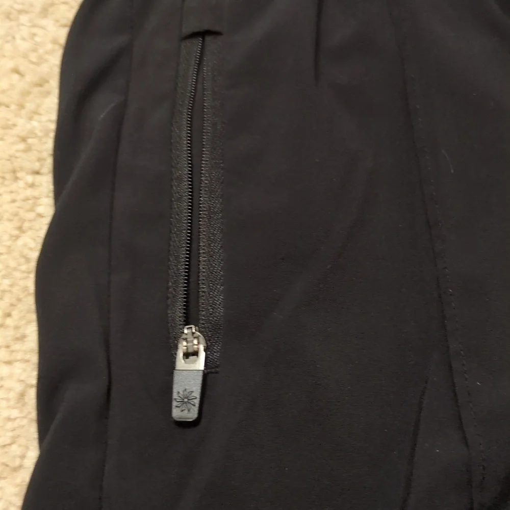 Girls Black Athleta Sweat Pants Great Condition - Picture 2 of 5